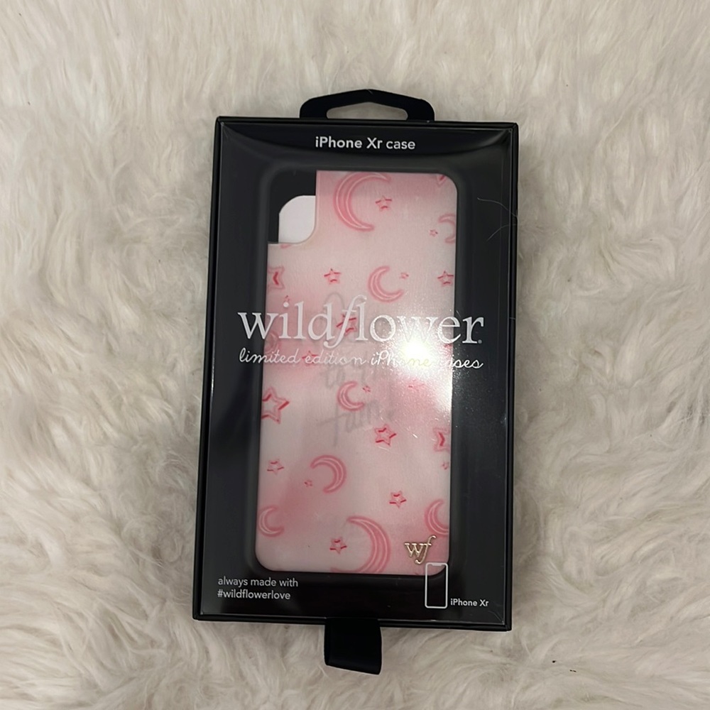 WILDFLOWER CASE